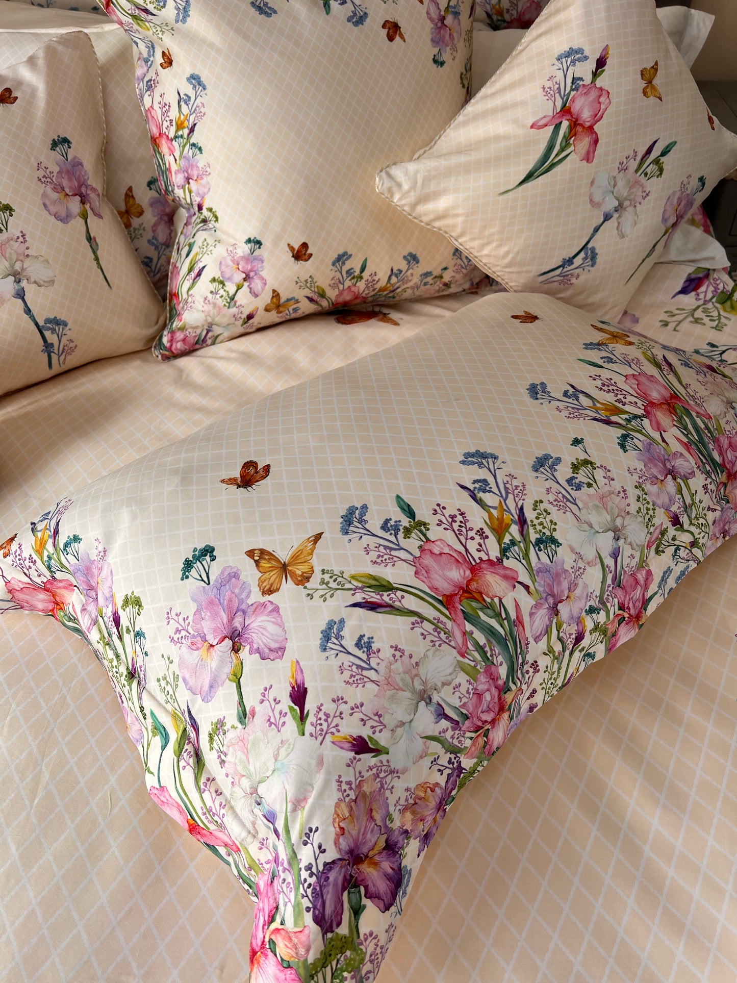 Set lenjerie de pat Fiore crema de la