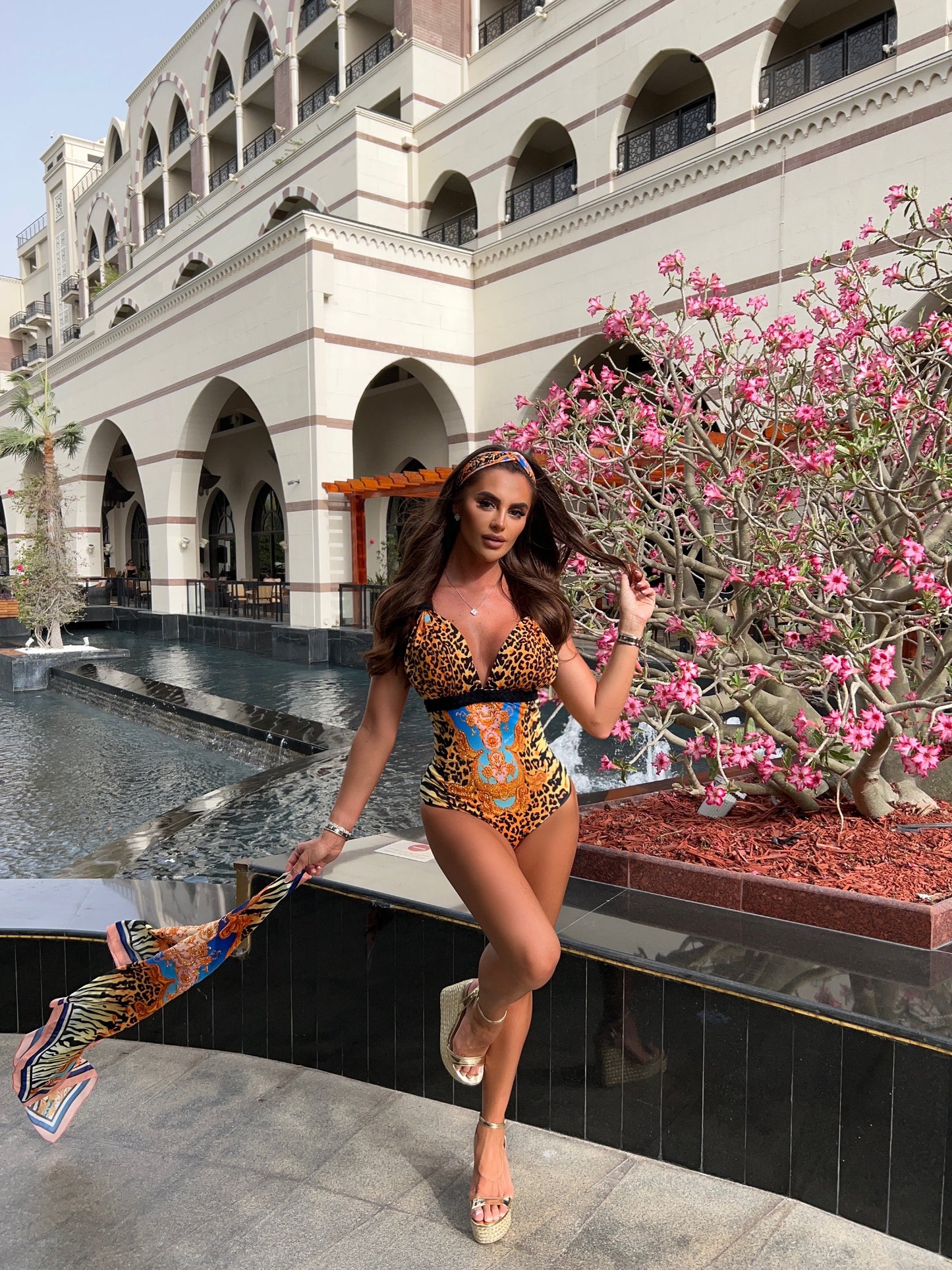 Conjunto de traje de baño Atlantis con escote pronunciado