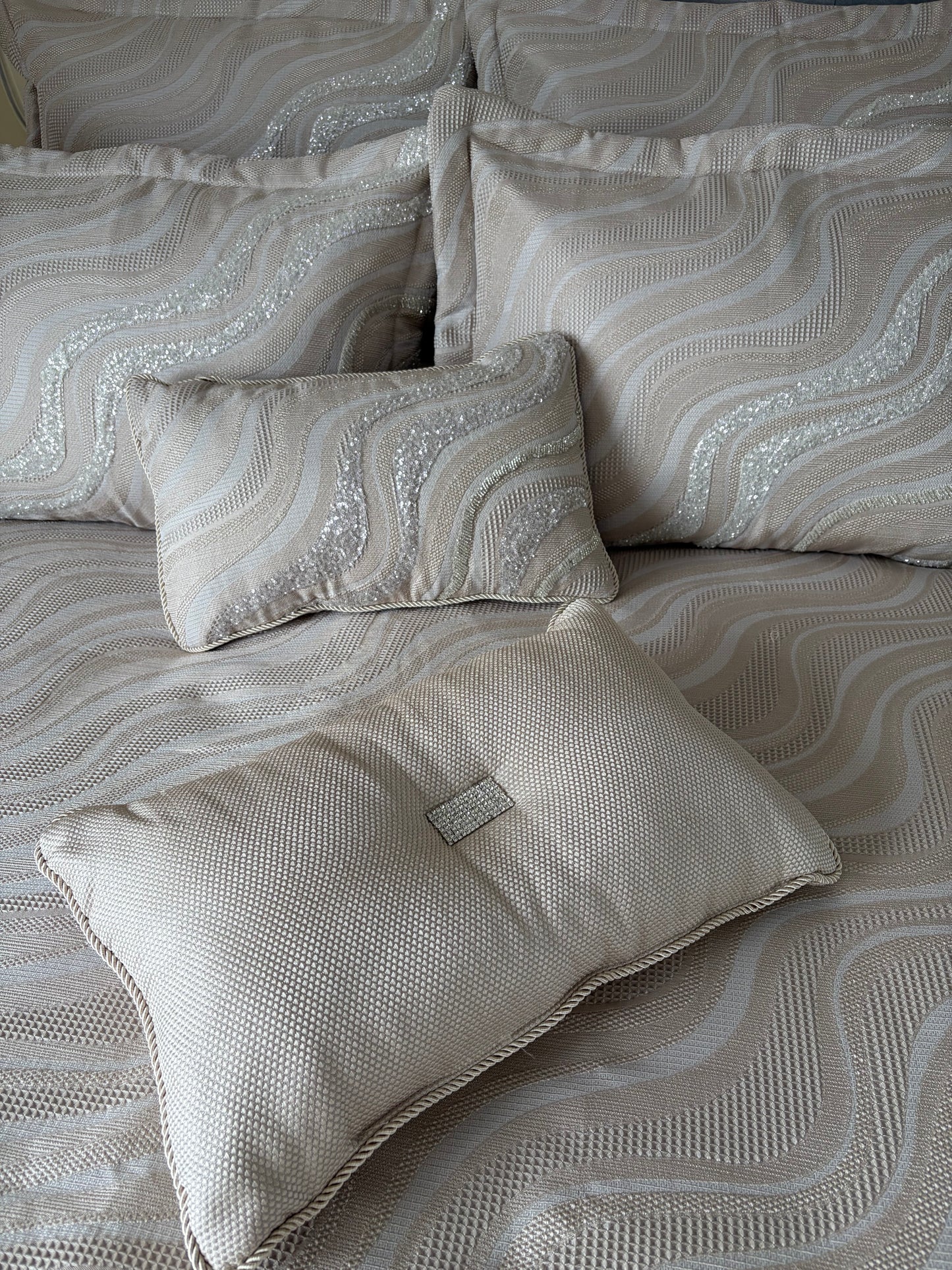 Charlotte mocha  luxury bedding Set