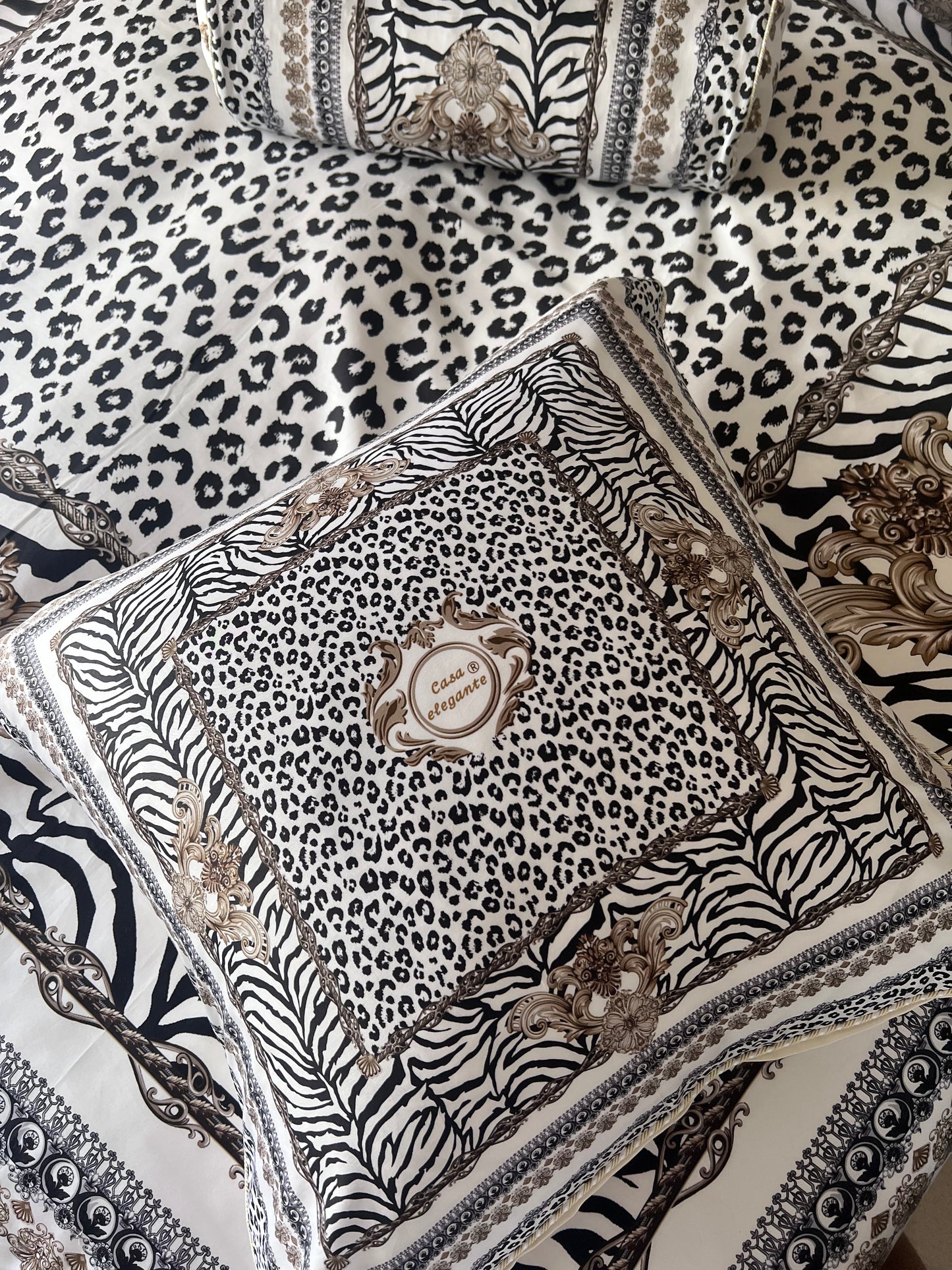 casa black & white bedding set from