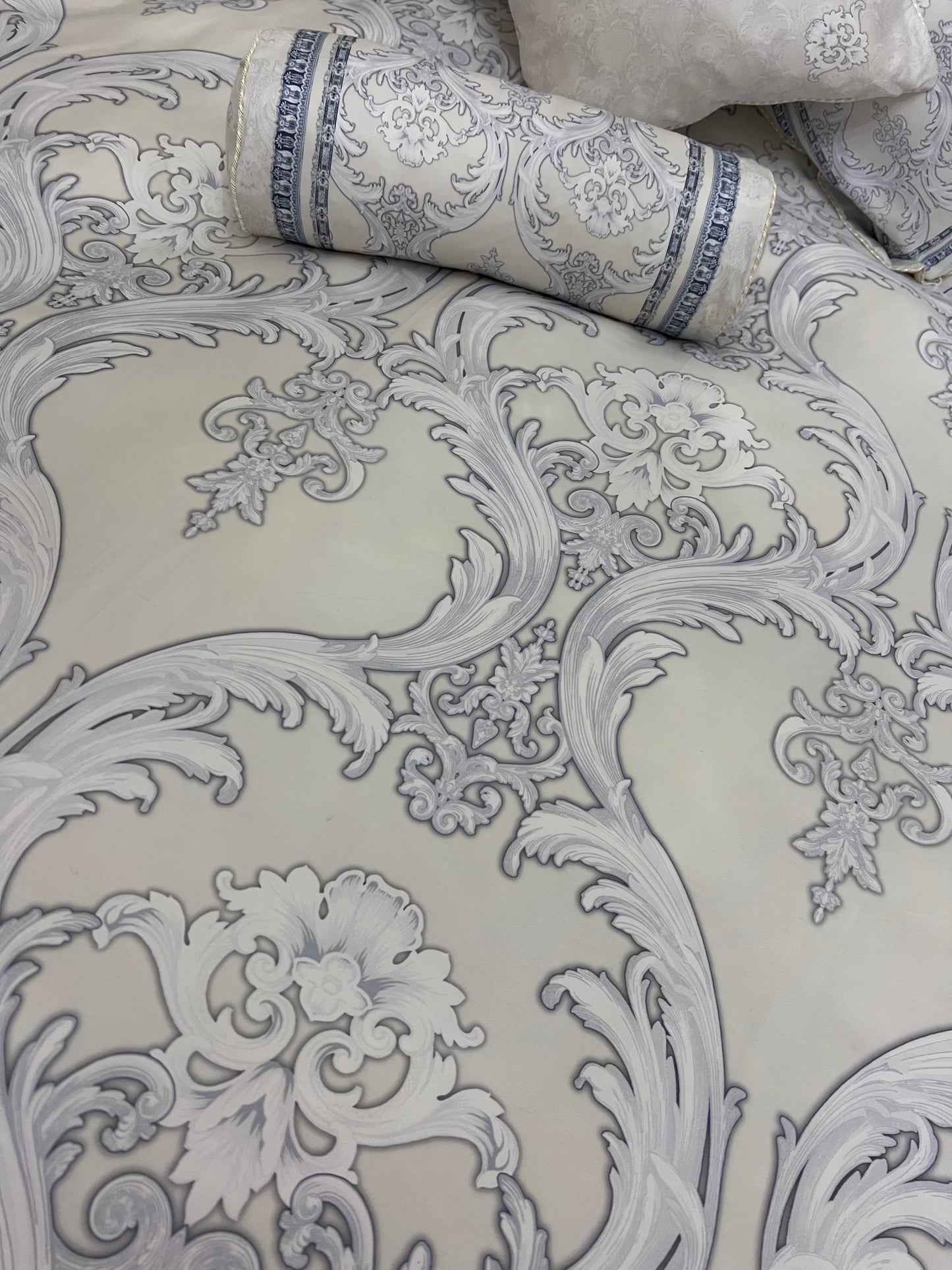 Elagance Cream/grey bedding set from