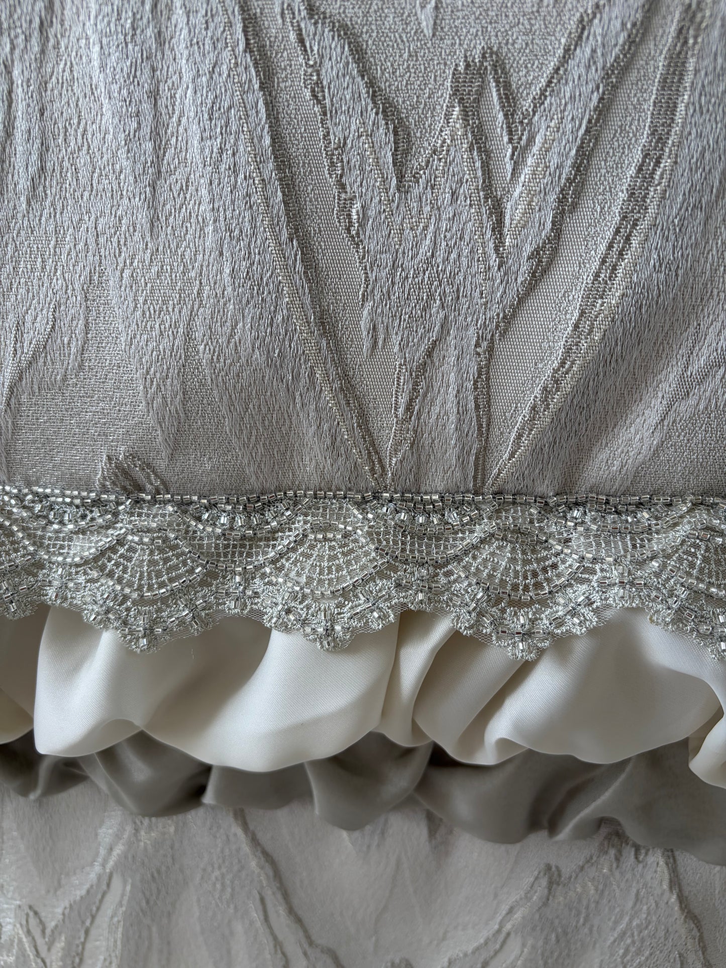 Elizabeth beige luxury bedding Set