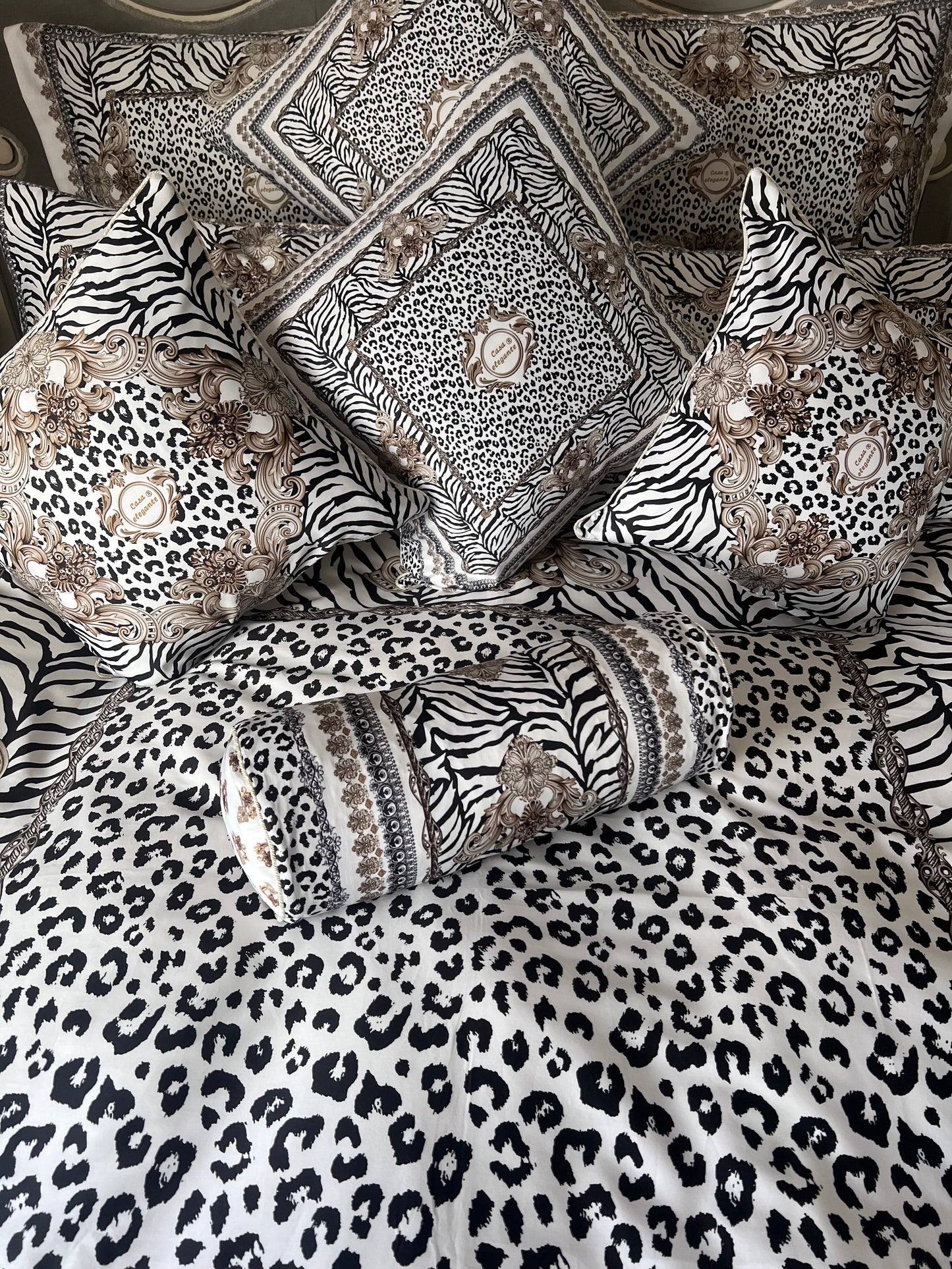 casa black & white bedding set from