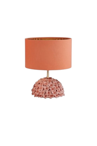 Capodimonte peach hydrangea lamp