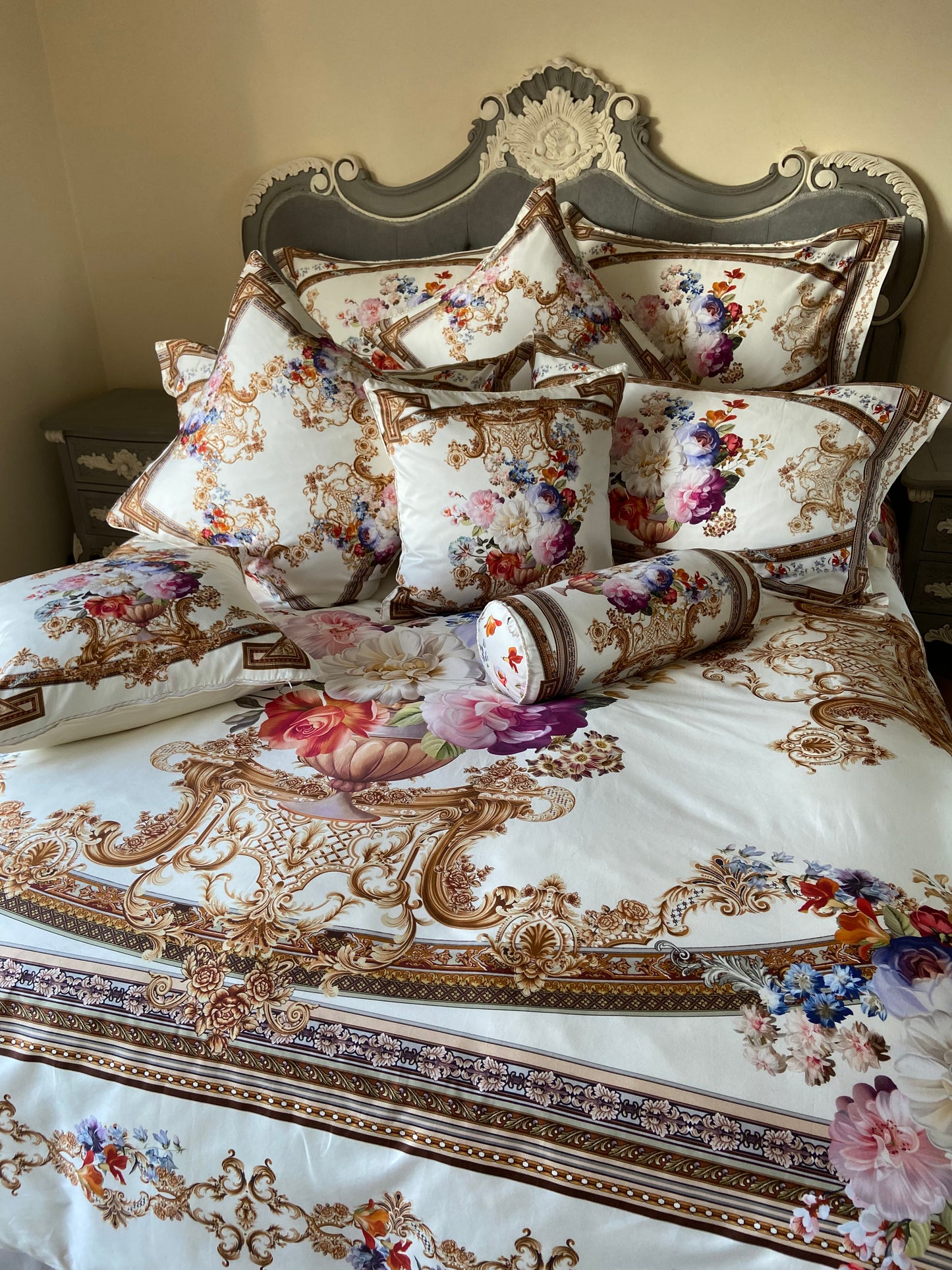 Royal bedding set